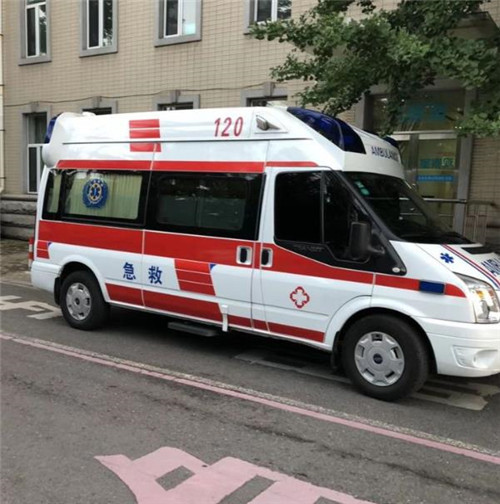 宜君选择我们的救护车出租,开启安心转院之旅